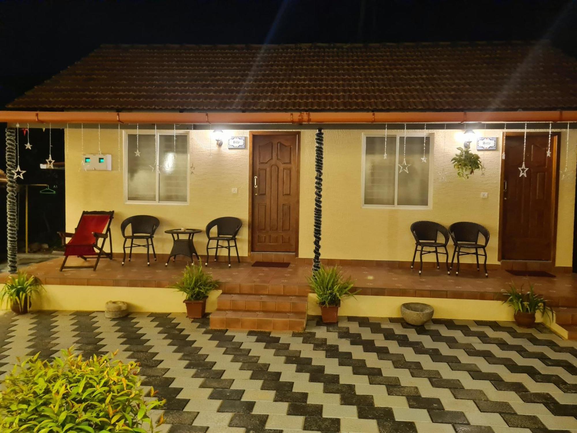 Sunny Smiles Homestay 门格洛尔 外观 照片